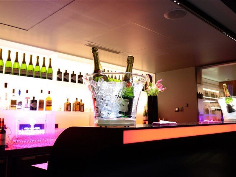 Hotel Felicien & Spa Paris Exterior photo